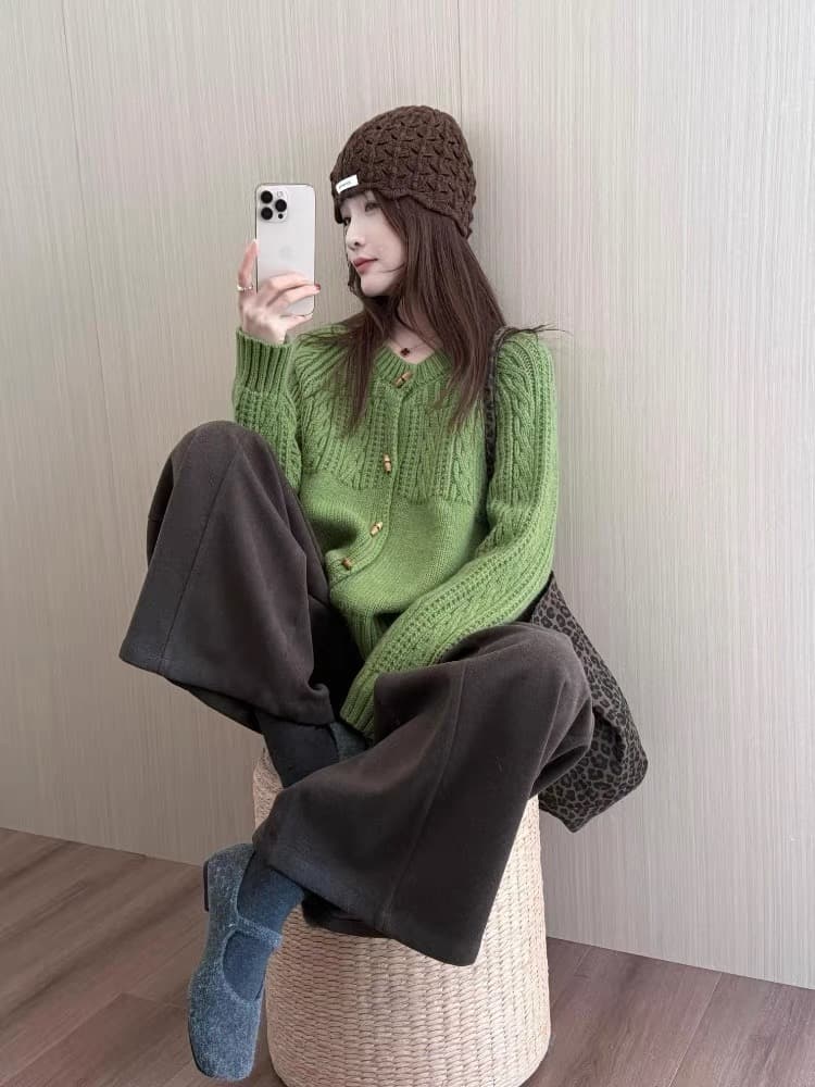 품격 전체 집합 ootd 착용 가져 가라. 작은 키 느긋한 바람 소금 부서 연령 감소 녹색 꽈배기 스웨터 와이드 레그 팬츠 세트 상세 이미지 1