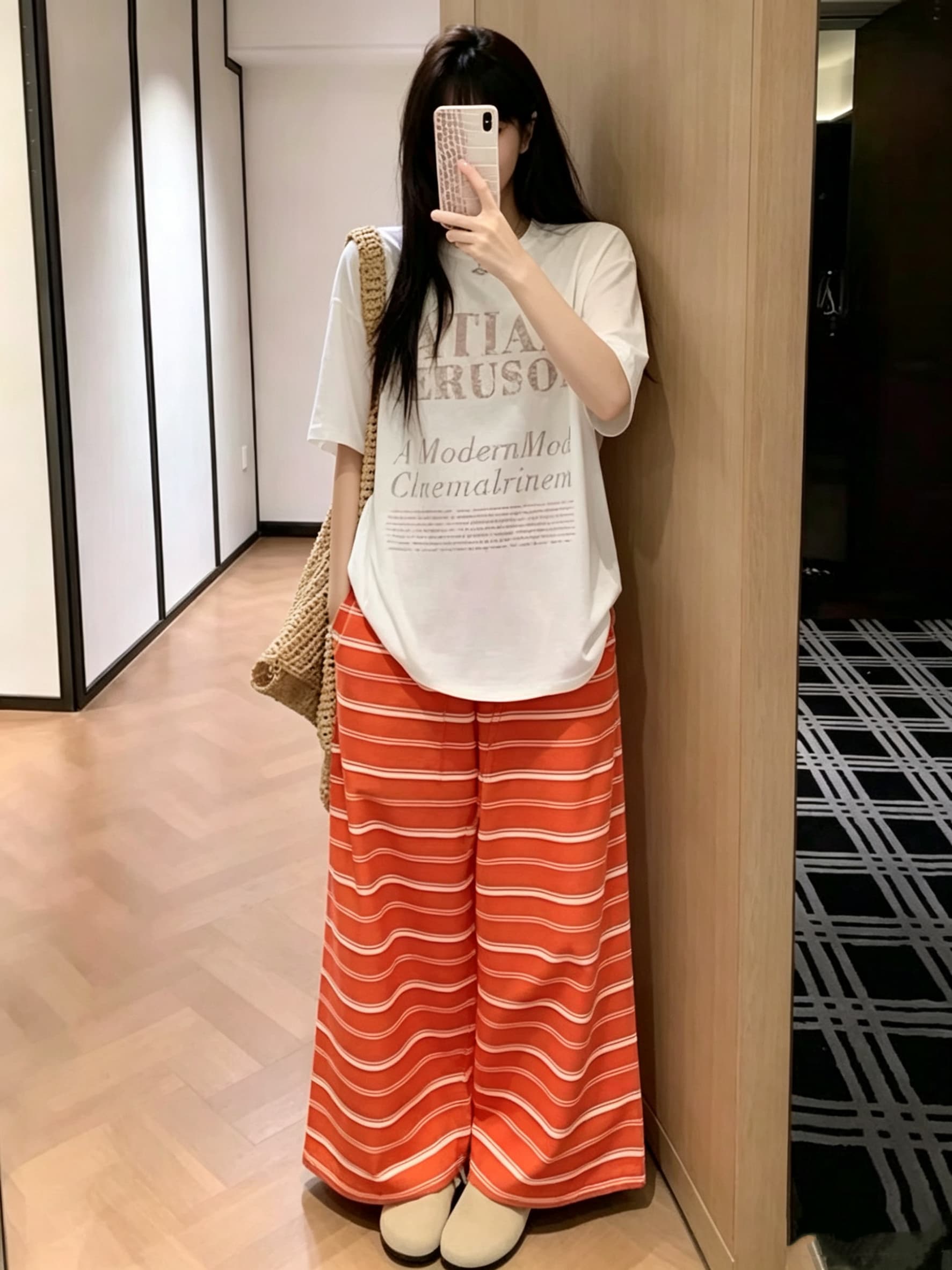 2025 자이언트 잘 생긴 ~ 중 세트 청 순수한 시스템 여름 착용 가져 가라. 주황색 스트라이프 캐주얼 바지 티셔츠 투피스 세트 여성 의류 상세 이미지 1