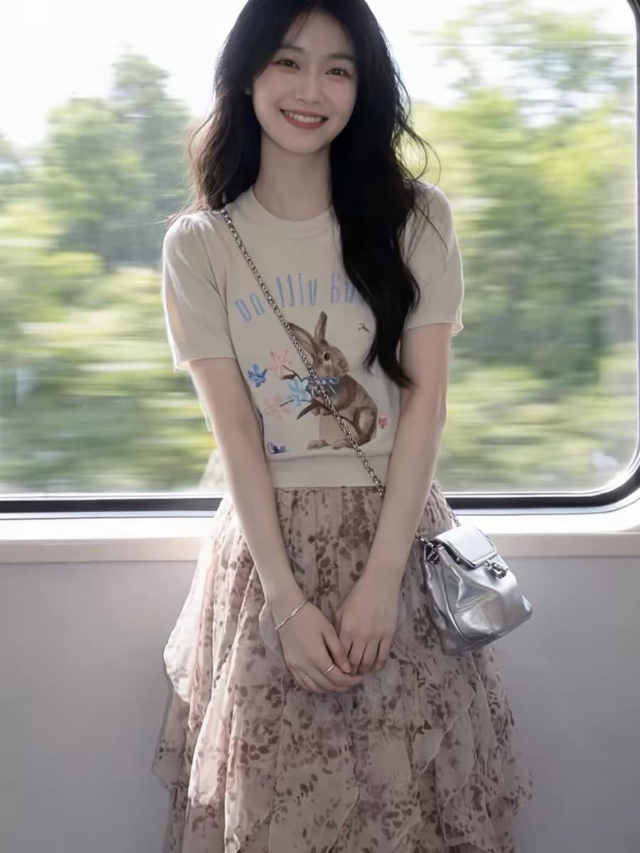 자이언트 잘 생긴 전체 집합 ootd 착용 가져 가라. 여름 여성 화이트 프린트 반팔 맨위 불규칙 꽃무늬 반신 치마 세트 상세 이미지 1