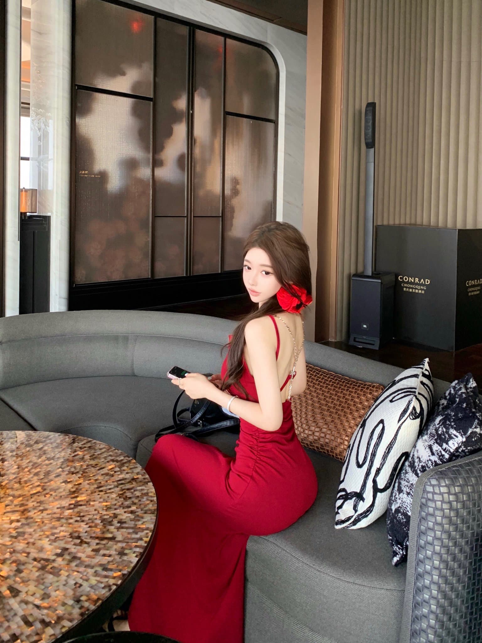 실사 프랑스식 아름다운 빨간색 슬립 점프 슈트 예복 품격 고급 센스 섹시함 뒤로 특색있는 해변 휴가 치마 상세 이미지 15