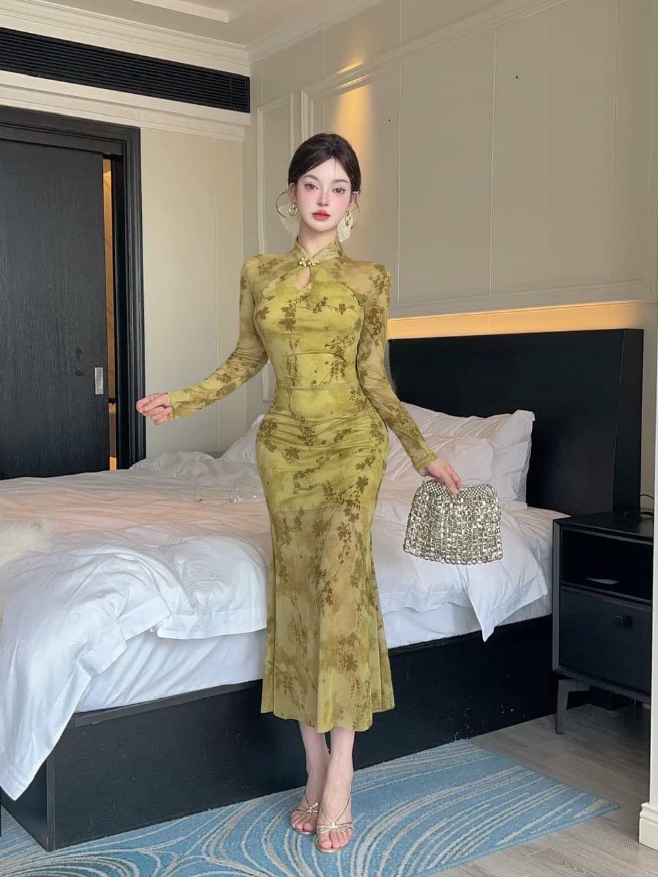 실사 새로운 중식 레트로 향상된 버전 소녀 치파오 여성 여름 헤일로 염색 꽃무늬 홀로우 아웃 몸매 가꾸기 인어 꼬리 점프 슈트 롱 스커트 상세 이미지 11