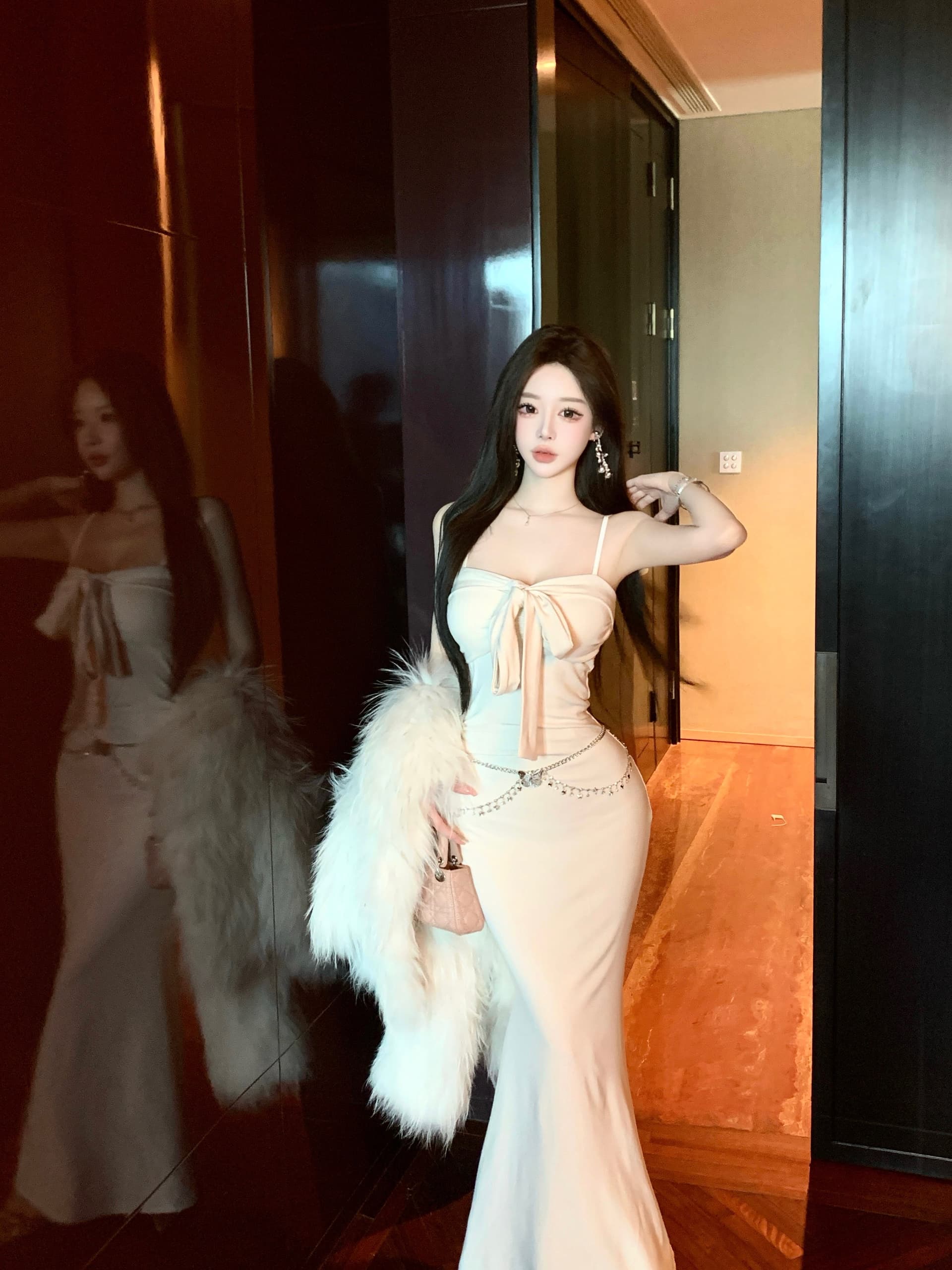실사 달콤함 핫걸 순수한 욕망 바람 슈퍼 잘 생긴 리본 인사이드 가져 가라. 플리스 외국 가스 다용도 드레스 복장 허리 사슬 상세 이미지 1