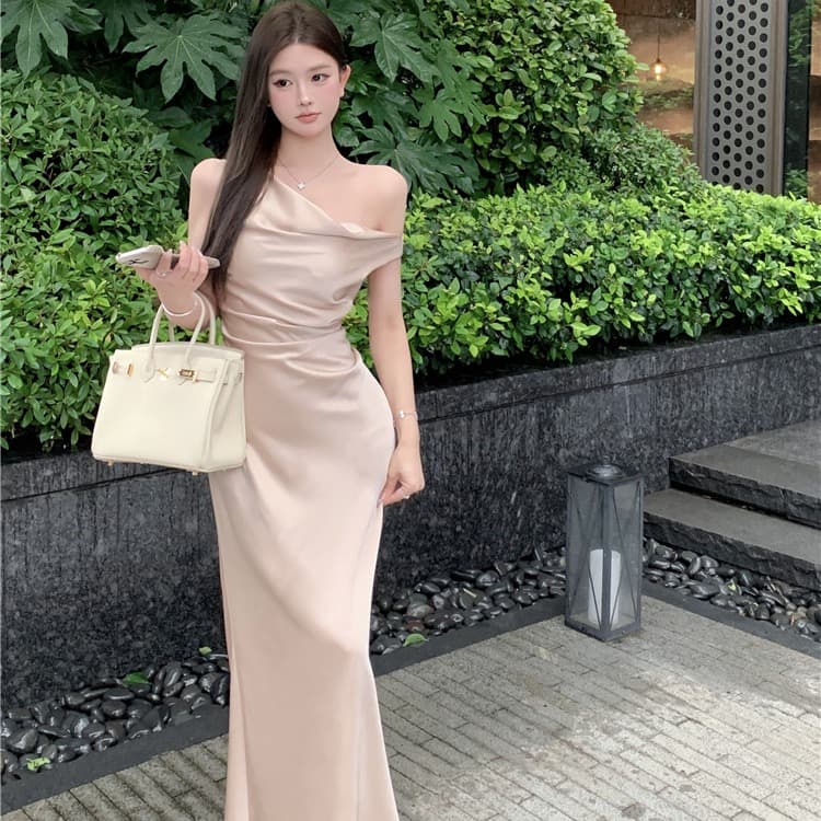 실사 프랑스식 품격 로얄 자매 섹시함 비스듬한 어깨 새틴 흔들다 칼라 여성 드레스 고급 센스 인어 꼬리 이브닝 드레스 롱 스커트