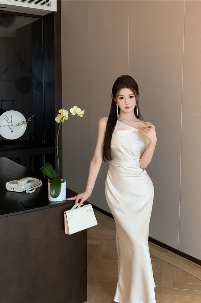 실사 프랑스식 품격 로얄 자매 섹시함 비스듬한 어깨 새틴 흔들다 칼라 여성 드레스 고급 센스 인어 꼬리 이브닝 드레스 롱 스커트 이미지 6