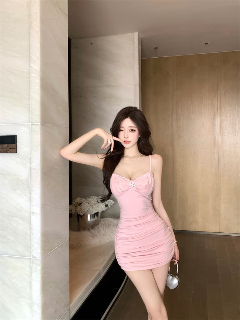 실사 2026 달콤한 매운맛 작은 섹시함 튜브탑 몸매 가꾸기 슬림해 보이는 비즈 박기 슬립 디자인 센스 다용도 외국 가스 타이트 스커트 상세 이미지 39