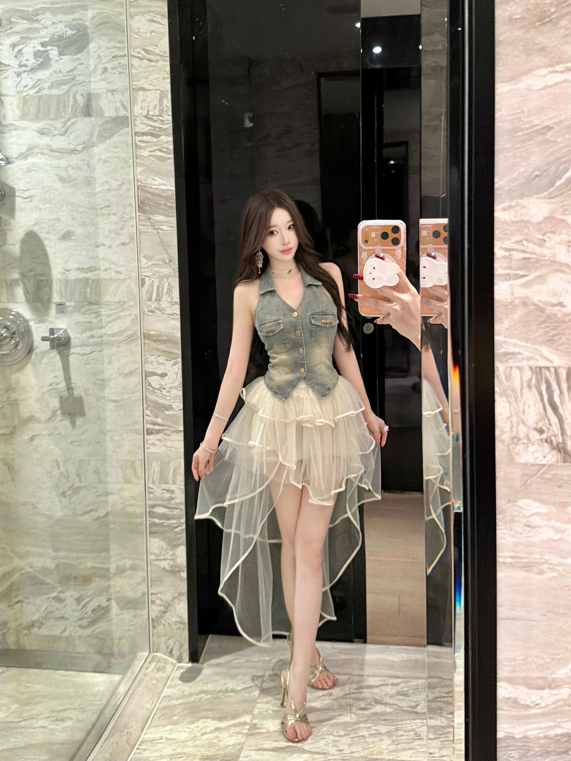 실사 한국 스타일 패션 레트로 데님 조끼 여성 여름 하이웨이스트 끌기 꼬리 망사 치마바지 세련된 외국 가스 세트 완료 착용 가져 가라. 상세 이미지 4