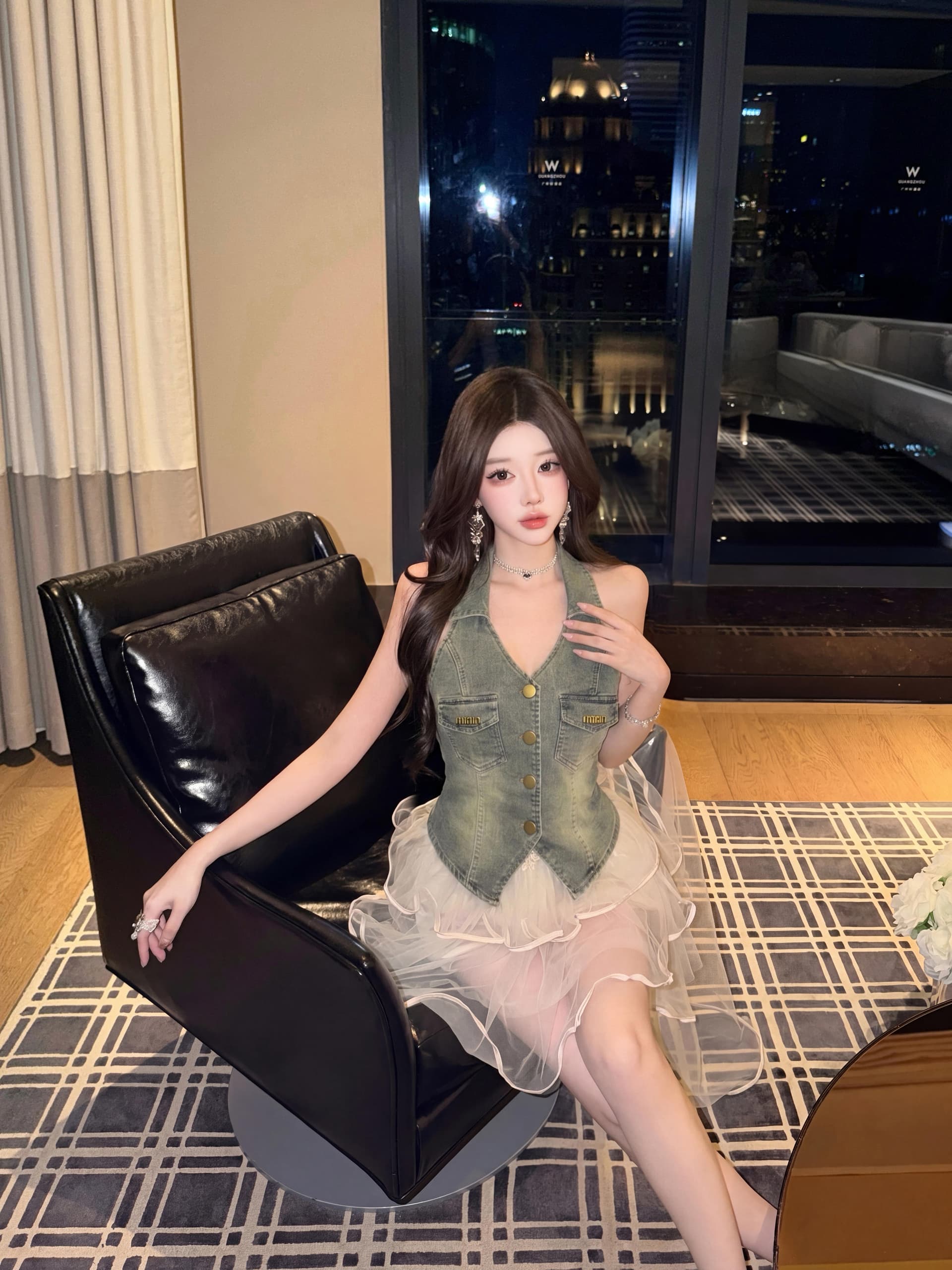 실사 한국 스타일 패션 레트로 데님 조끼 여성 여름 하이웨이스트 끌기 꼬리 망사 치마바지 세련된 외국 가스 세트 완료 착용 가져 가라. 상세 이미지 8