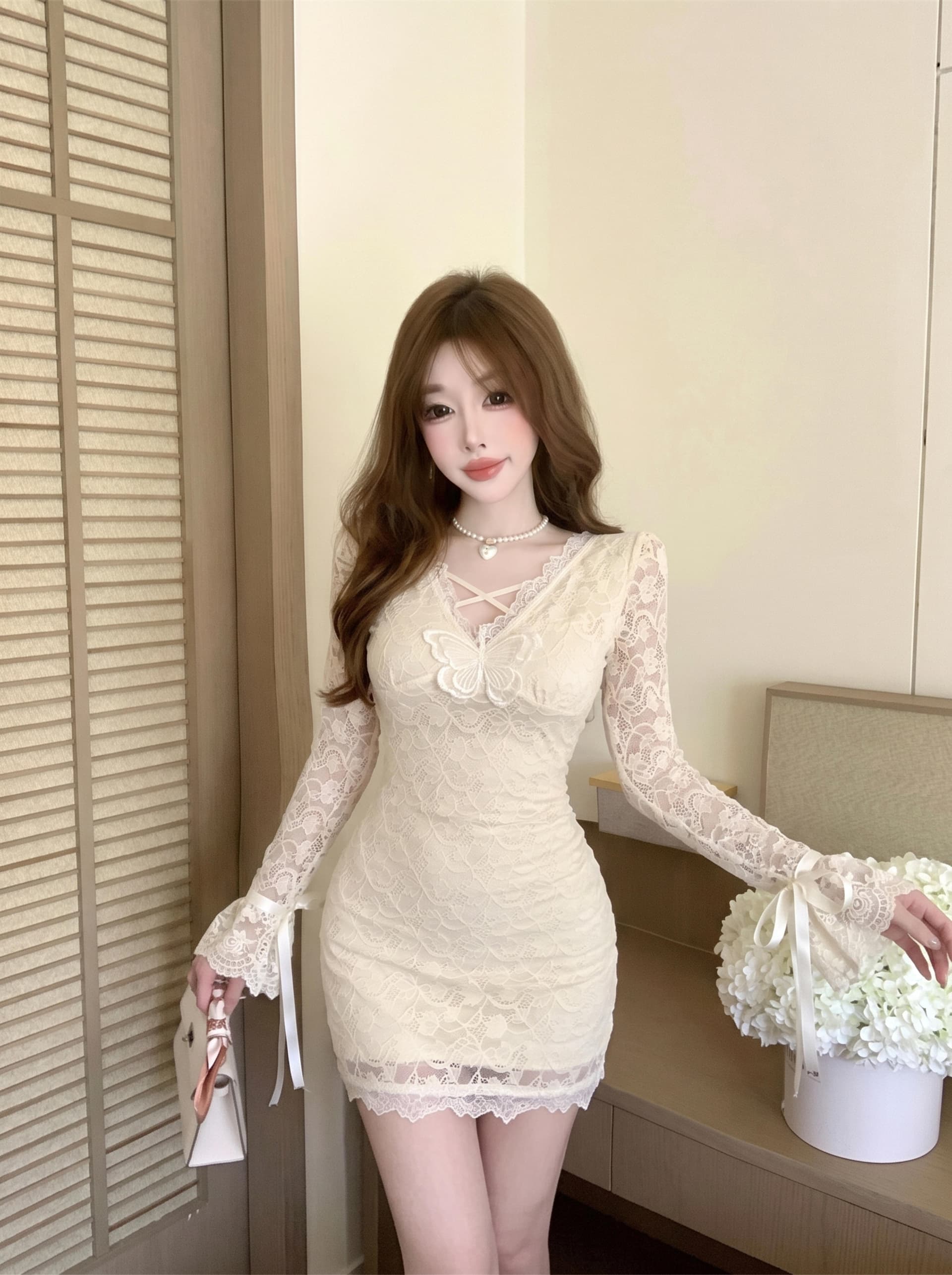 실사 순수한 욕망 바람 레이스 조각 홀로우 아웃 핫걸 긴팔 드레스 디자인 센스 몸매 가꾸기 슬림해 보이는 한 마디 타이트 스커트 상세 이미지 3