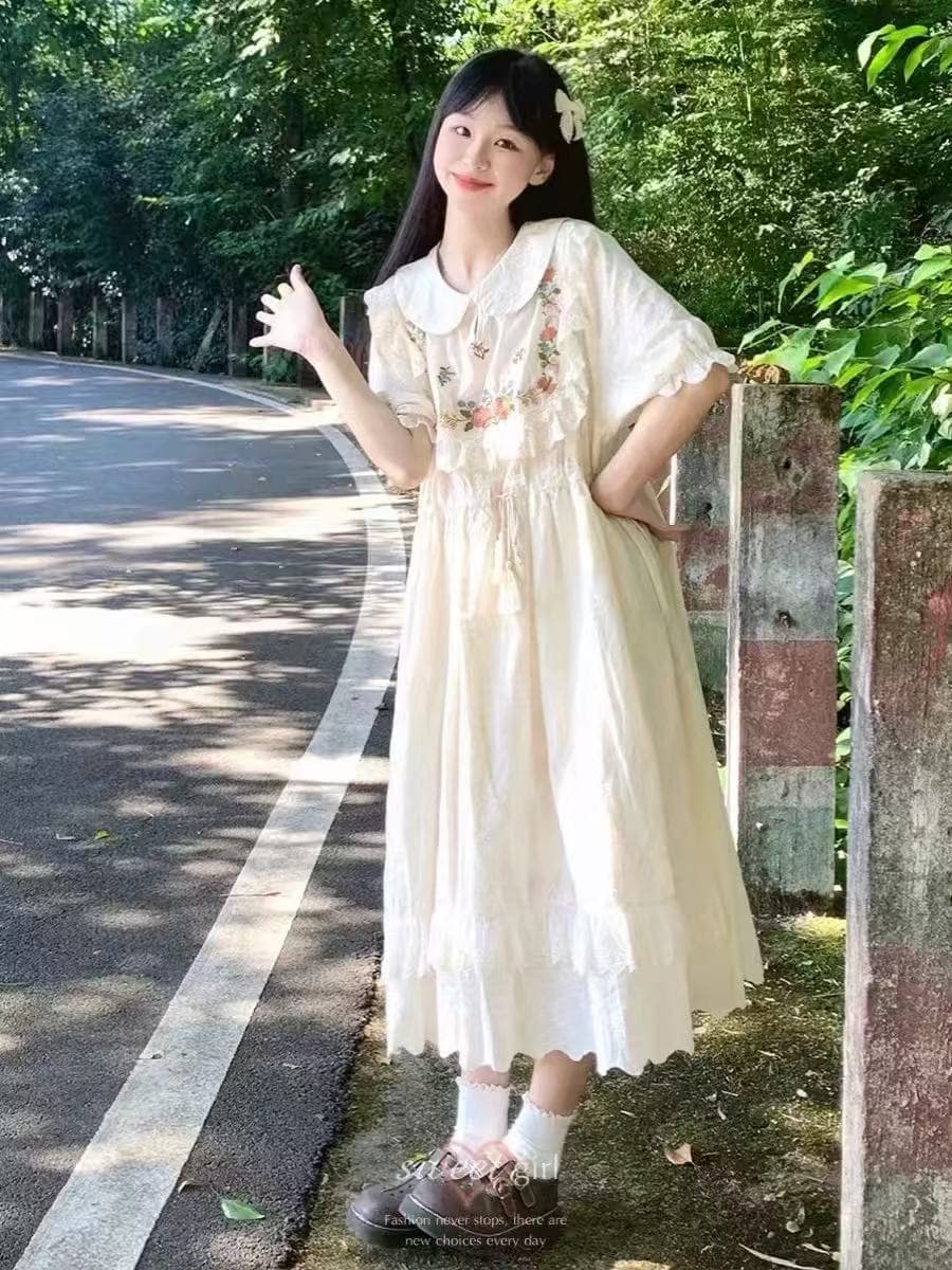 일본식 달콤함 소녀 자수 첫사랑 샤오 바이 치마 허리 수축 레이스업 반팔 프랑스식 베이비 칼라 중간 길이 드레스 상세 이미지 2