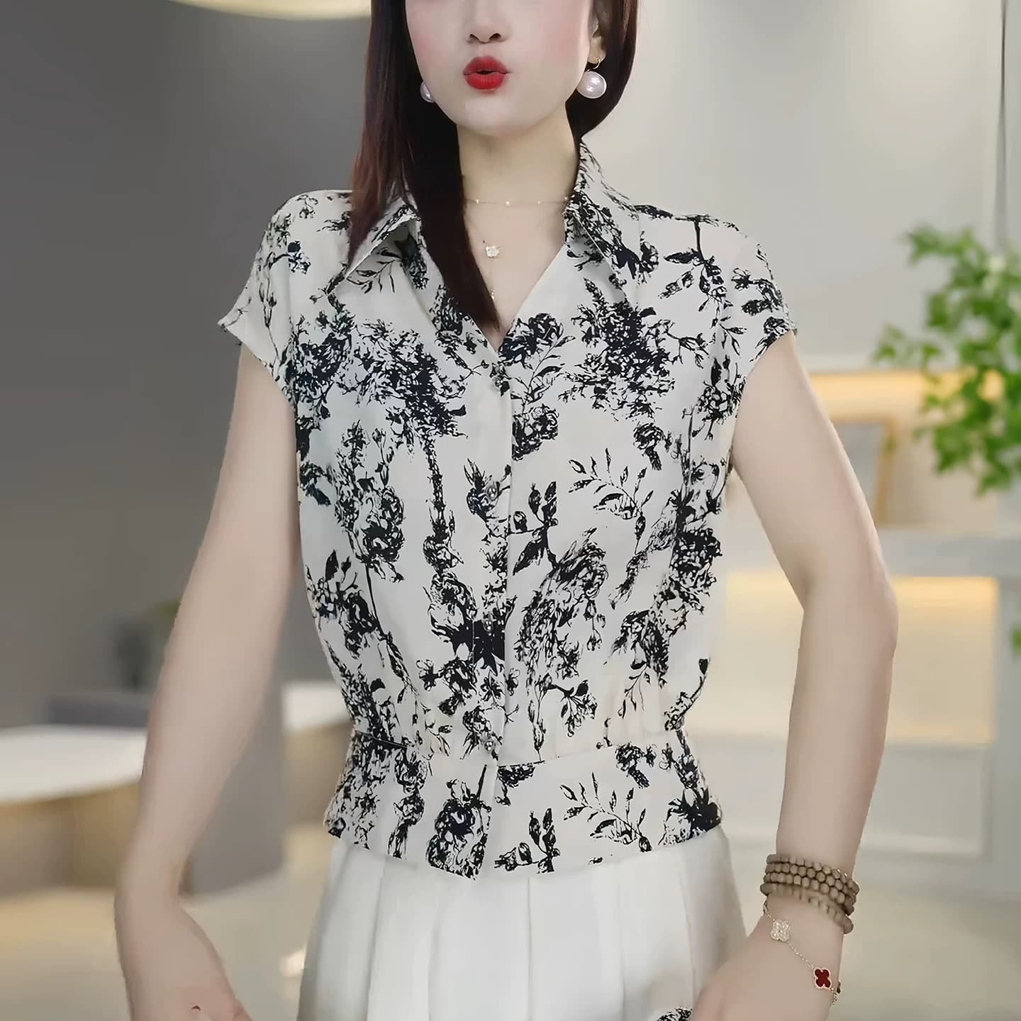 패션 프린트 반팔 여성 셔츠 여름 새로운 대양 품격 슬림해 보이는 표지 고기 V넥 엄마 캐주얼 다용도 맨위 상세 이미지 5