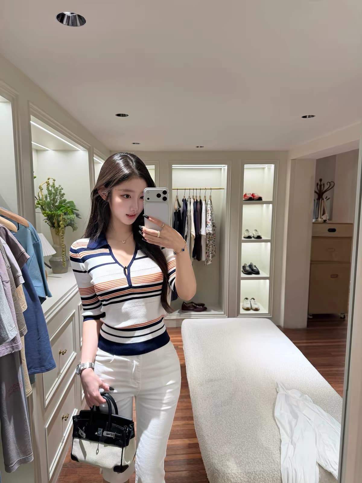 okmashop 오래된 돈 출퇴근 원단 단단한 실제로 질감 긍정적 인 어깨 중간 소매 배색 몸매 가꾸기 스트라이프 니트 스웨터 이미지 2