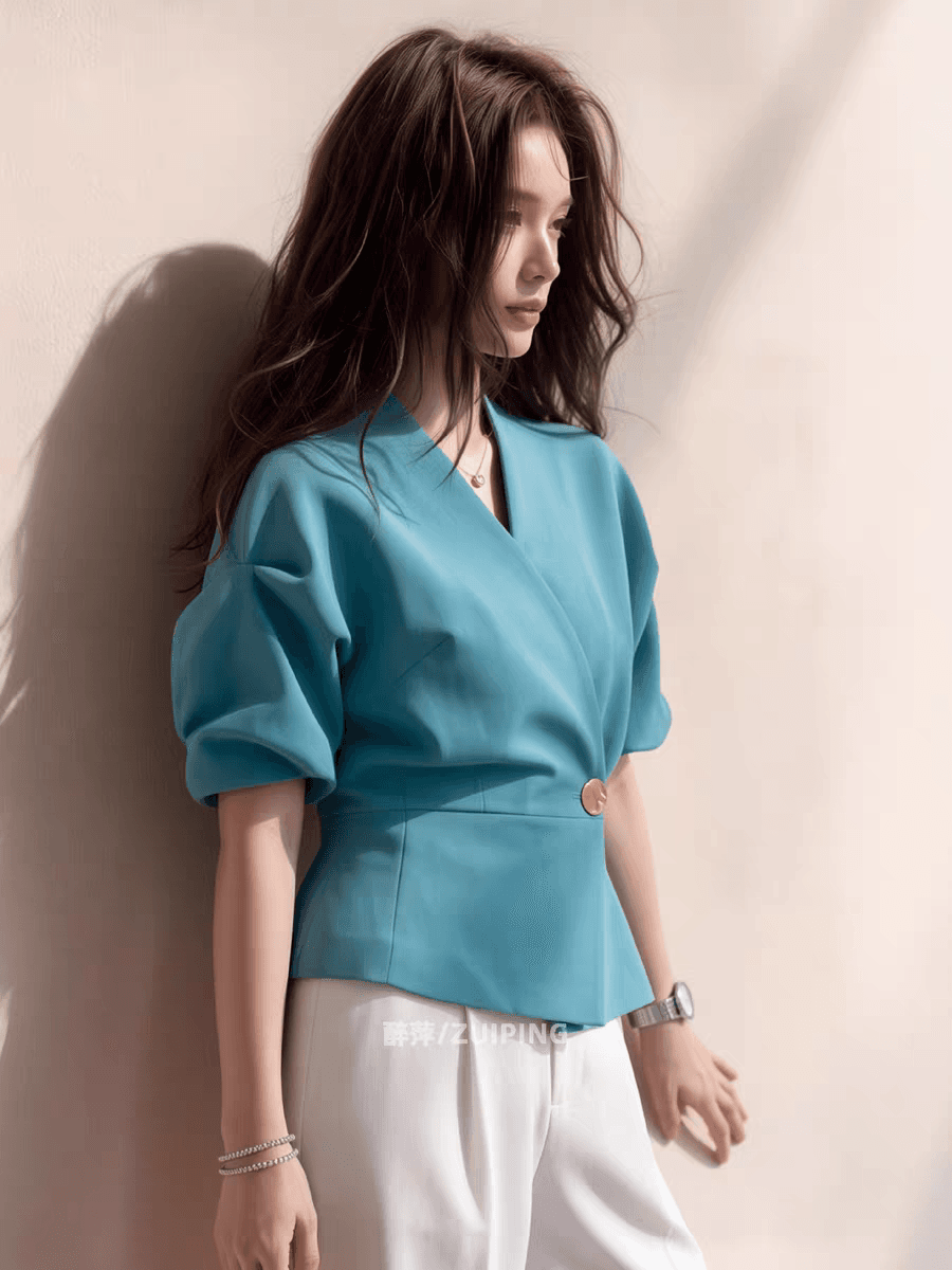 2026 여름 새로운 패션 여성 고급 디자인 센스 빛 요리 한 프랑스식 바람 V넥 거품 소매 반팔 셔츠 트렌디