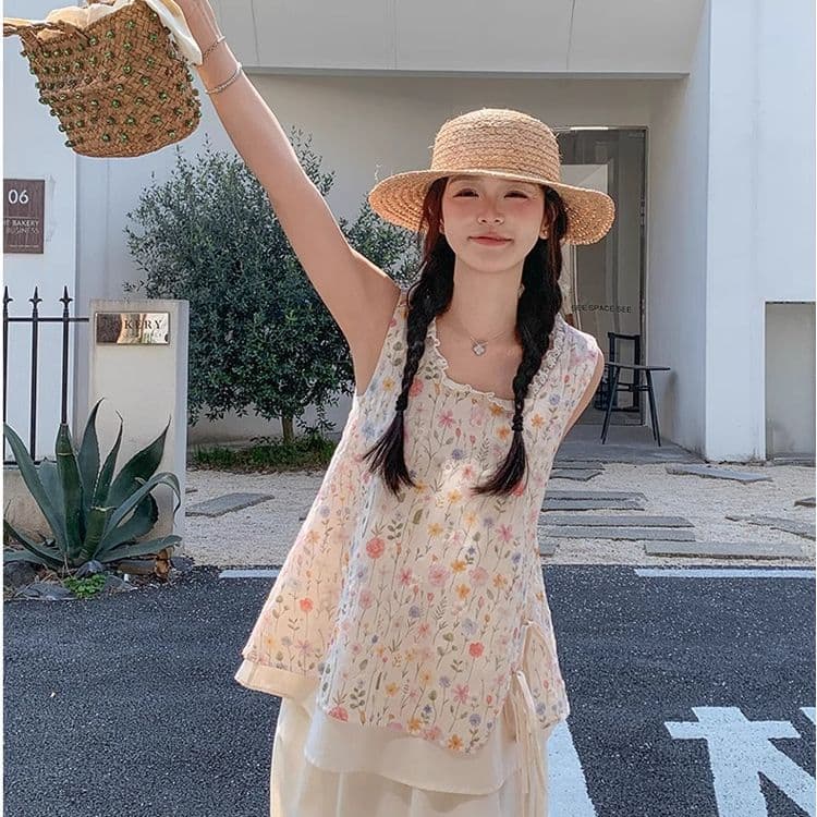 원본 원단 달콤함 페이크 레이어드 꽃무늬 민소매 레이스 광장 칼라 여성 여름 2026 새로운 고유 한 아름다운 이미지 2