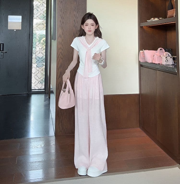여름 새로운 미니멀리즘 패션 세트 디자인 Chic 페이크 레이어드 맨위 짧은 티셔츠 와이드 레그 팬츠 투피스 세트 상세 이미지 6