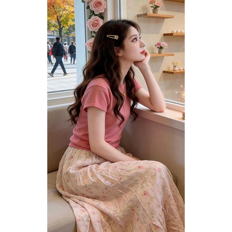 여름 아름다운 장난기 넘치는 작은 세트 자이언트 잘 생긴 ~ 중 허리 수축 슬림해 보이는 핑크색 티셔츠 꽃무늬 반신 스커트 두 조각 여성 세트 상세 이미지 6