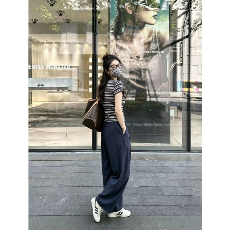 한 부서 chic 스포츠 슈트 여성 여름 루즈핏 슬림해 보이는 패션 스트라이프 반팔 와이드 레그 팬츠 캐주얼 투피스 세트 트렌디 이미지 5