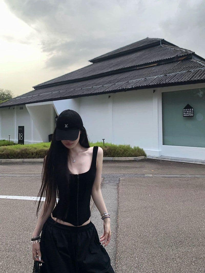 아메리칸 튀김 거리 스포츠 슈트 여성 여름 핫걸 몸매 가꾸기 슬림해 보이는 캐미솔 맨위 와이드 레그 팬츠 캐주얼 투피스 세트 상세 이미지 3