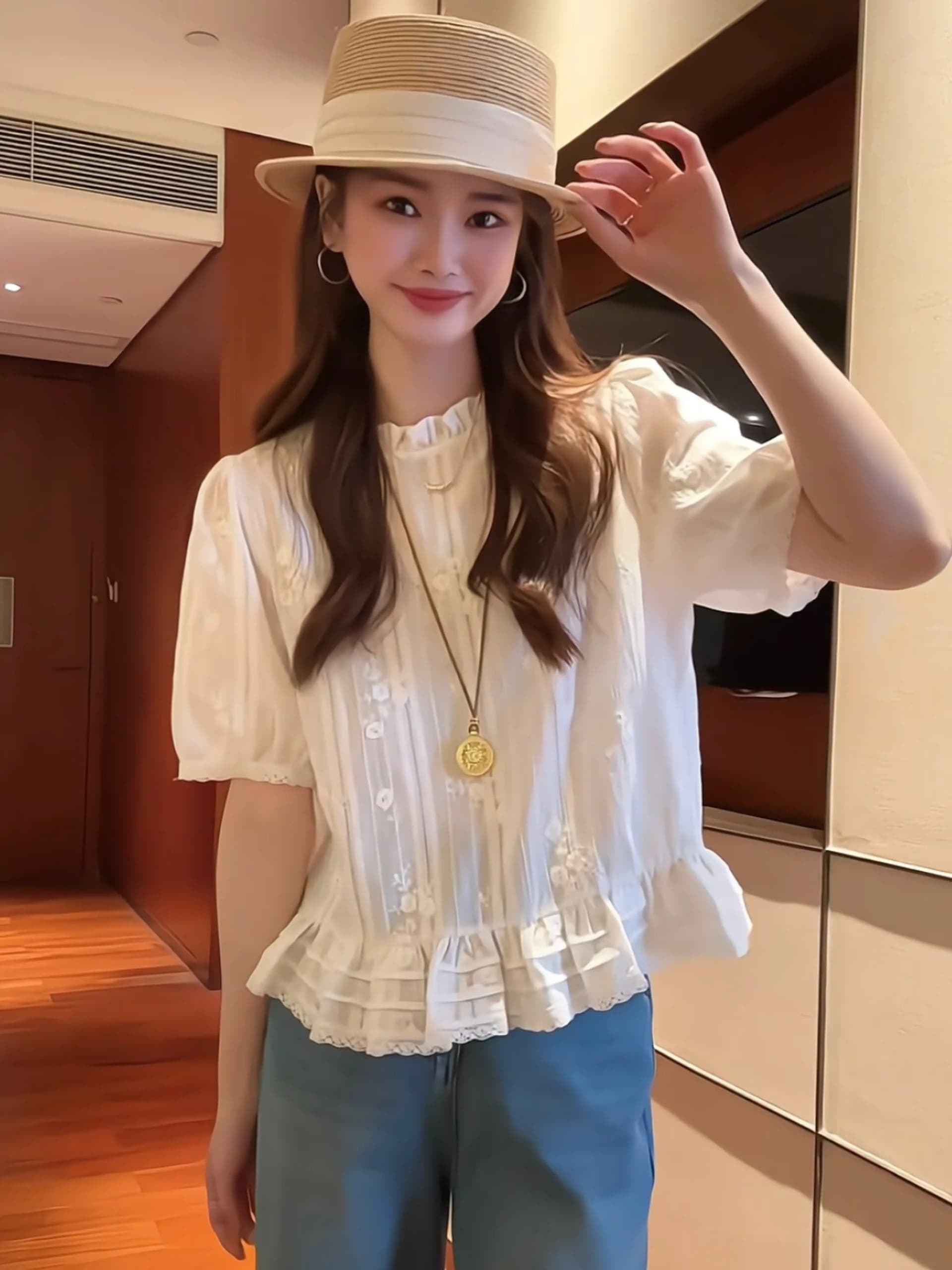 레이스 자카드 자수 셔츠 2026 새로운 디자인 센스 연령 감소 작은 셔츠 반팔 얇고 가벼운 슬림해 보이는 작은 키 맨위 이미지 2