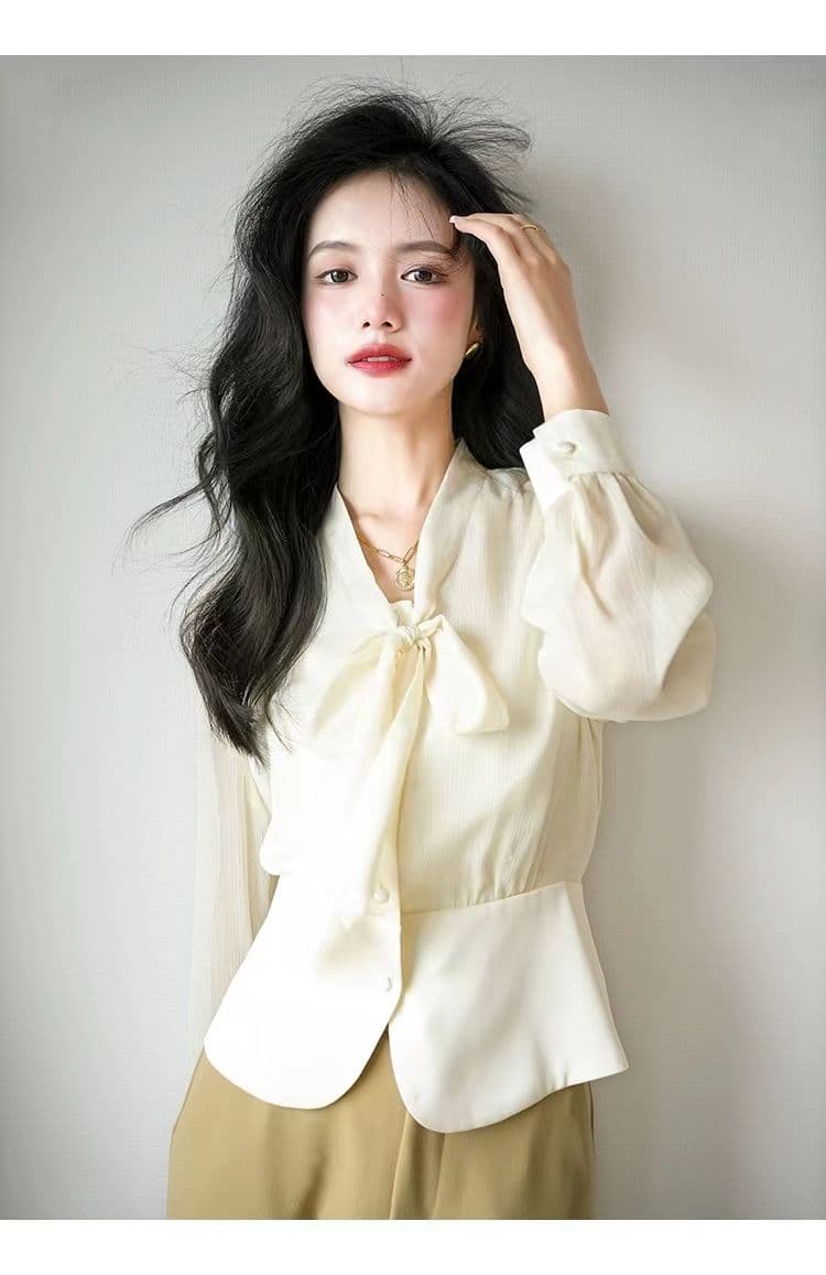 고차 디자인 센스 2026 봄 가을 새로운 프랑스식 허리 수축 나비 매듭 패치워크 우아함 품격 셔츠 상세 이미지 9