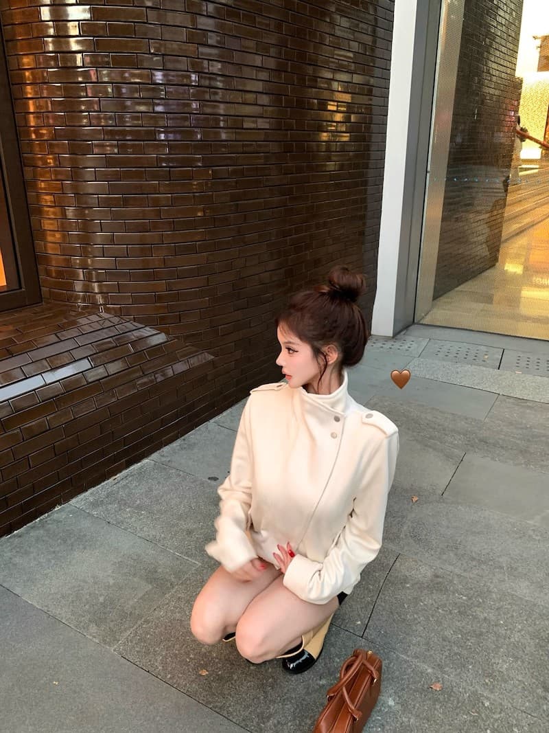 고급 센스 스웨이드 원단 폴로 칼라 긴팔 재킷 여성 의류 가을 2025 새로운 루즈핏 슬림해 보이는 다용도 재킷 맨위 상세 이미지 14