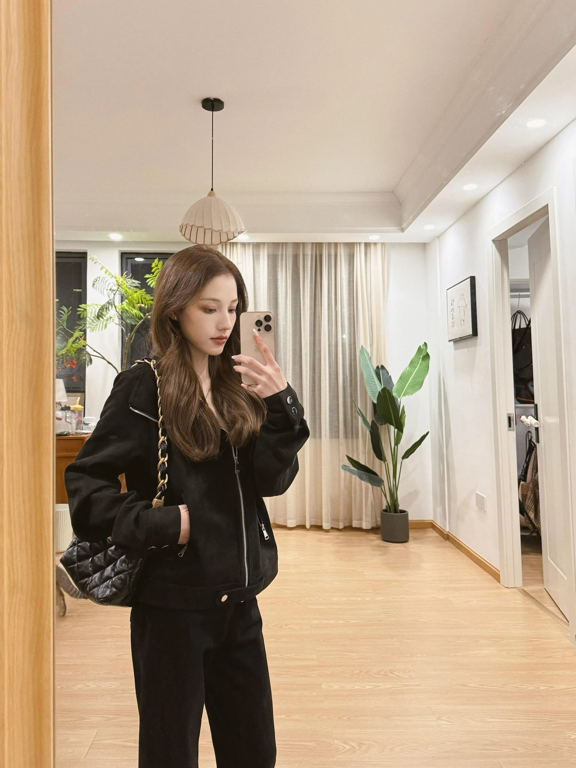 가을 아메리칸 레트로 이른 가을 외국 가스 검정색 쇼트 스타일 폴로 칼라 스웨이드 재킷 여자 작은 키 재킷 가을 겨울 상세 이미지 16