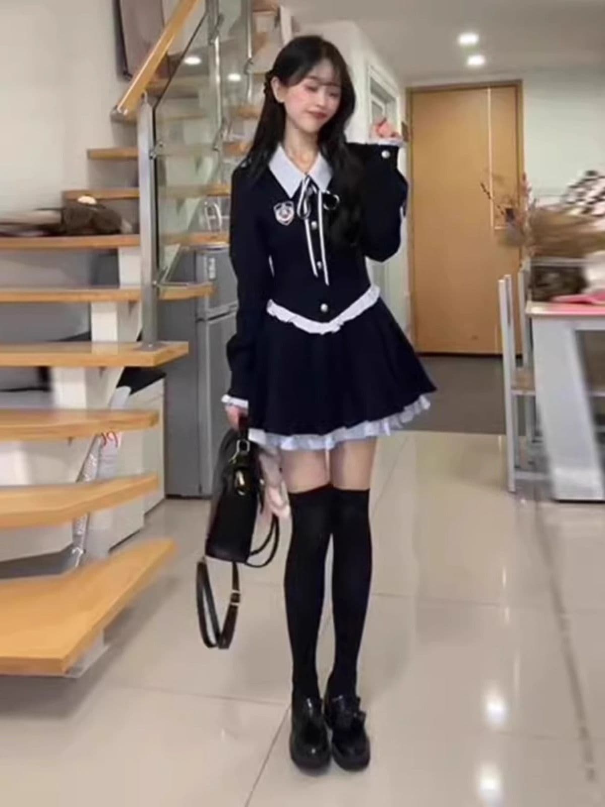 순수한 욕망 달콤함 미니 스커트 가을 겨울 허리 수축 슬림해 보이는 페이크 레이어드 배색 패치워크 POLO 칼라 학원 스타일 여성 드레스 이미지 3