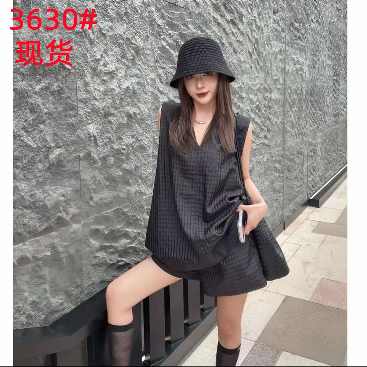 검정색 연령 감소 여름 튀김 거리 세트 외국 가스 조끼 맨위 새로운 슬림해 보이는 반바지 품격 고급 센스 투피스 세트 이미지 2