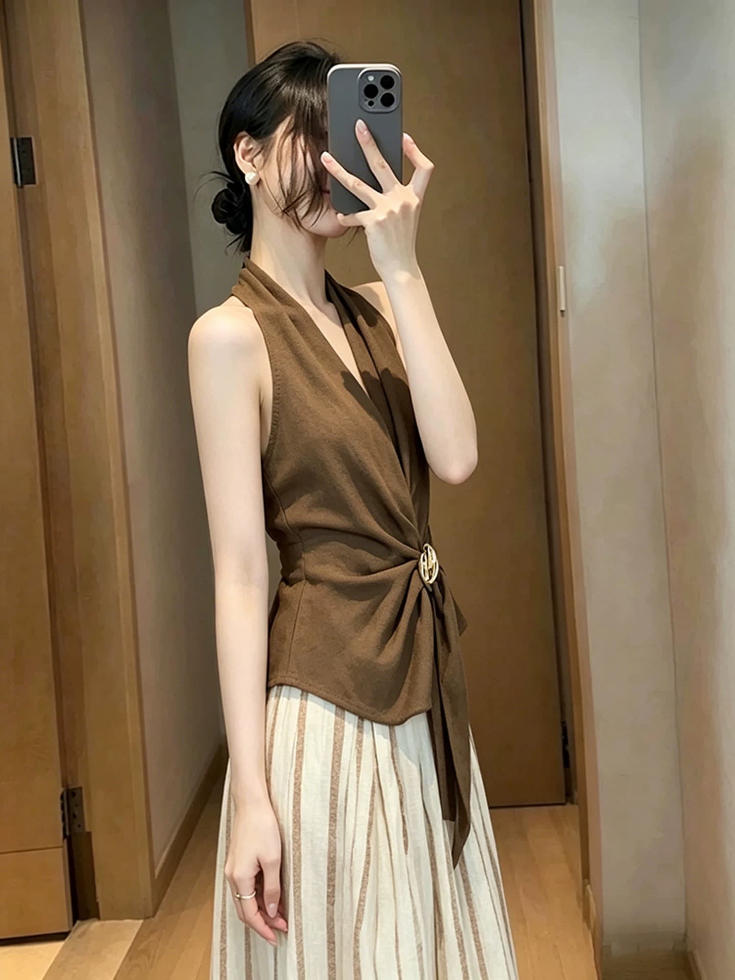 자이언트 잘 생긴 여름 착용 가져 가라. 전체 집합 품격 연령 감소 고급 오래된 돈 바람 커피 색상 행침 목 민소매 맨위 세트 바지 이미지 4