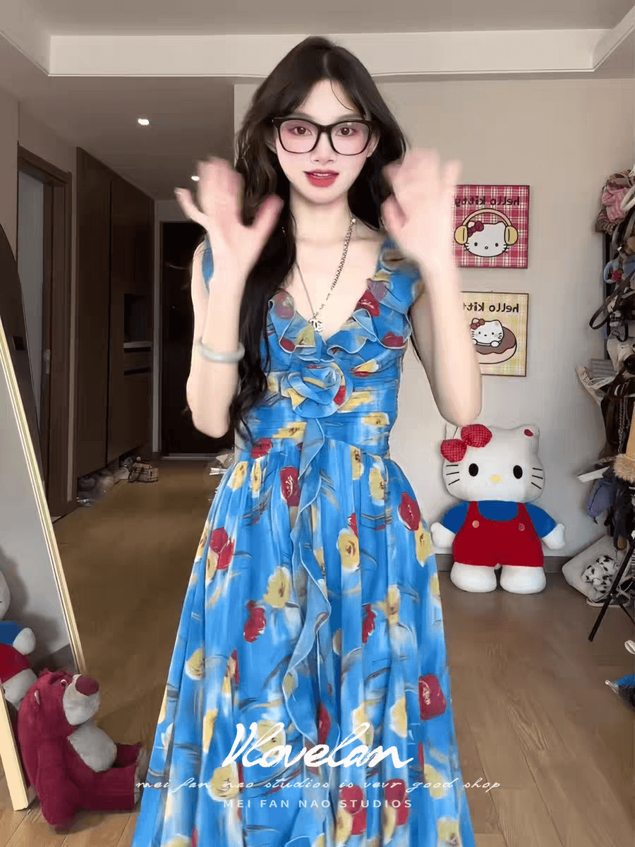 프랑스식 휴가 바람 파란색 V넥 꽃무늬 슬립 여성 드레스 여름 도파민 착용 가져 가라. 슬림해 보이는 해변 롱 스커트 이미지 2