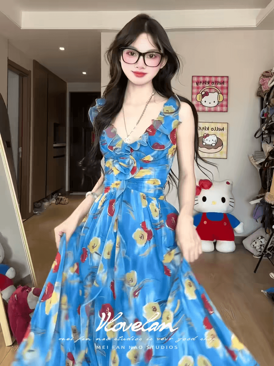프랑스식 휴가 바람 파란색 V넥 꽃무늬 슬립 여성 드레스 여름 도파민 착용 가져 가라. 슬림해 보이는 해변 롱 스커트 이미지 3