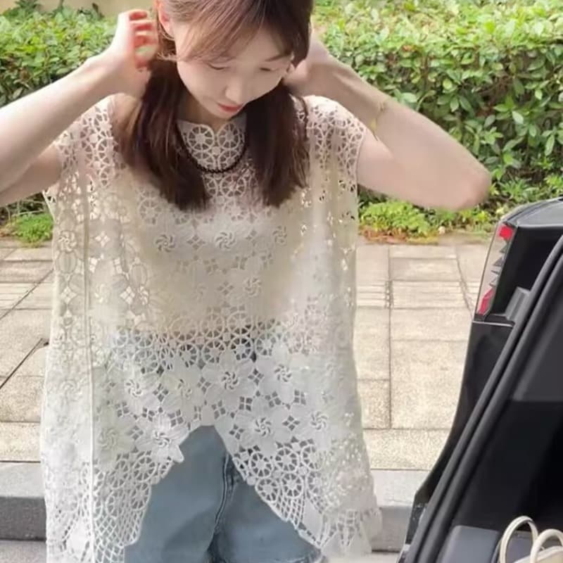 한 부서 디자인 센스 불규칙 홀로우 아웃 훅 꽃이 떨어지는 어깨 소매 여성 셔츠 2026 여름 새로운 품격 슬림해 보이는 맨위 이미지 4