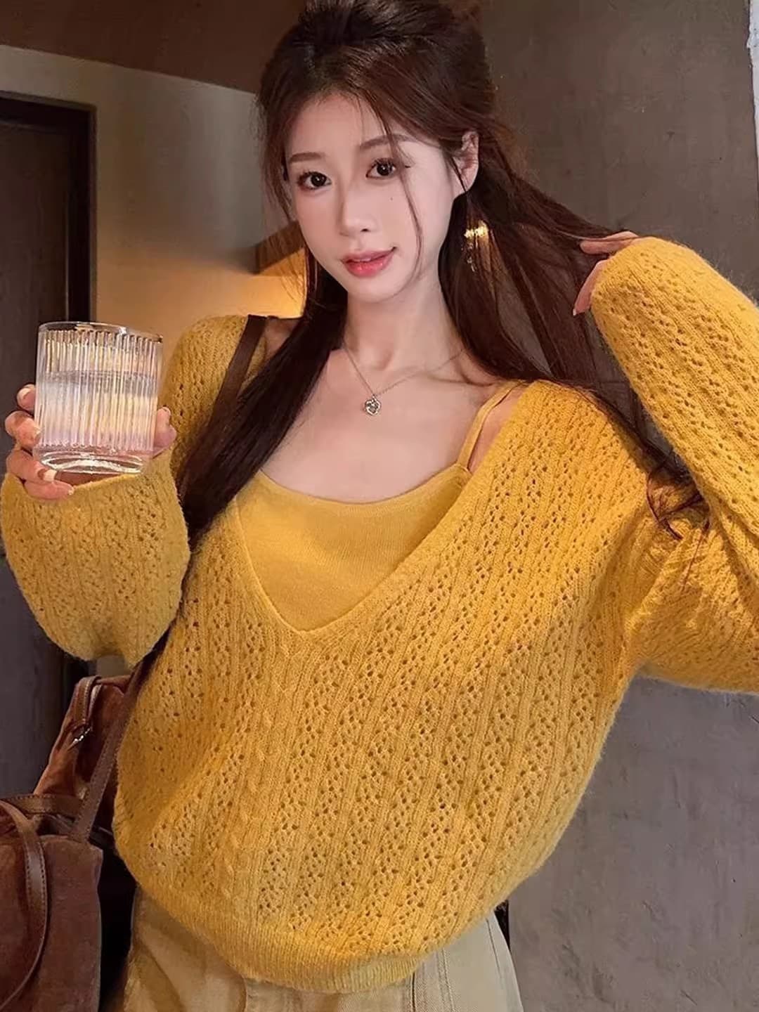 V넥 긴 머리 마 하이 홀로우 아웃 맨위 여성 2026 새로운 가을 트위스트 꽃 니트 블라우스 슬립 투피스 세트 이미지 3