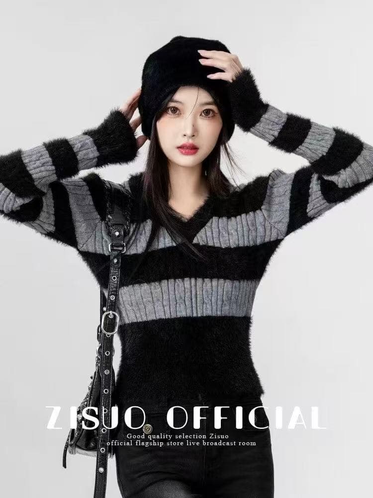 2026 가을 새로운 꽈배기 V넥 몸매 가꾸기 스웨터 쇼트 스타일 스트라이프 목도리 니트 맨위 상세 이미지 3