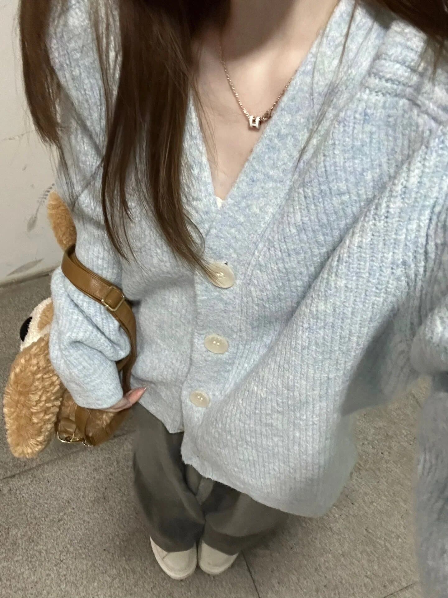 이른 봄 여성 코트 느긋한 바람 외출용 스웨터 우유 파란색 오픈 가디건 가을과 겨울 한국 스타일 루즈핏 V넥 니트 이미지 2