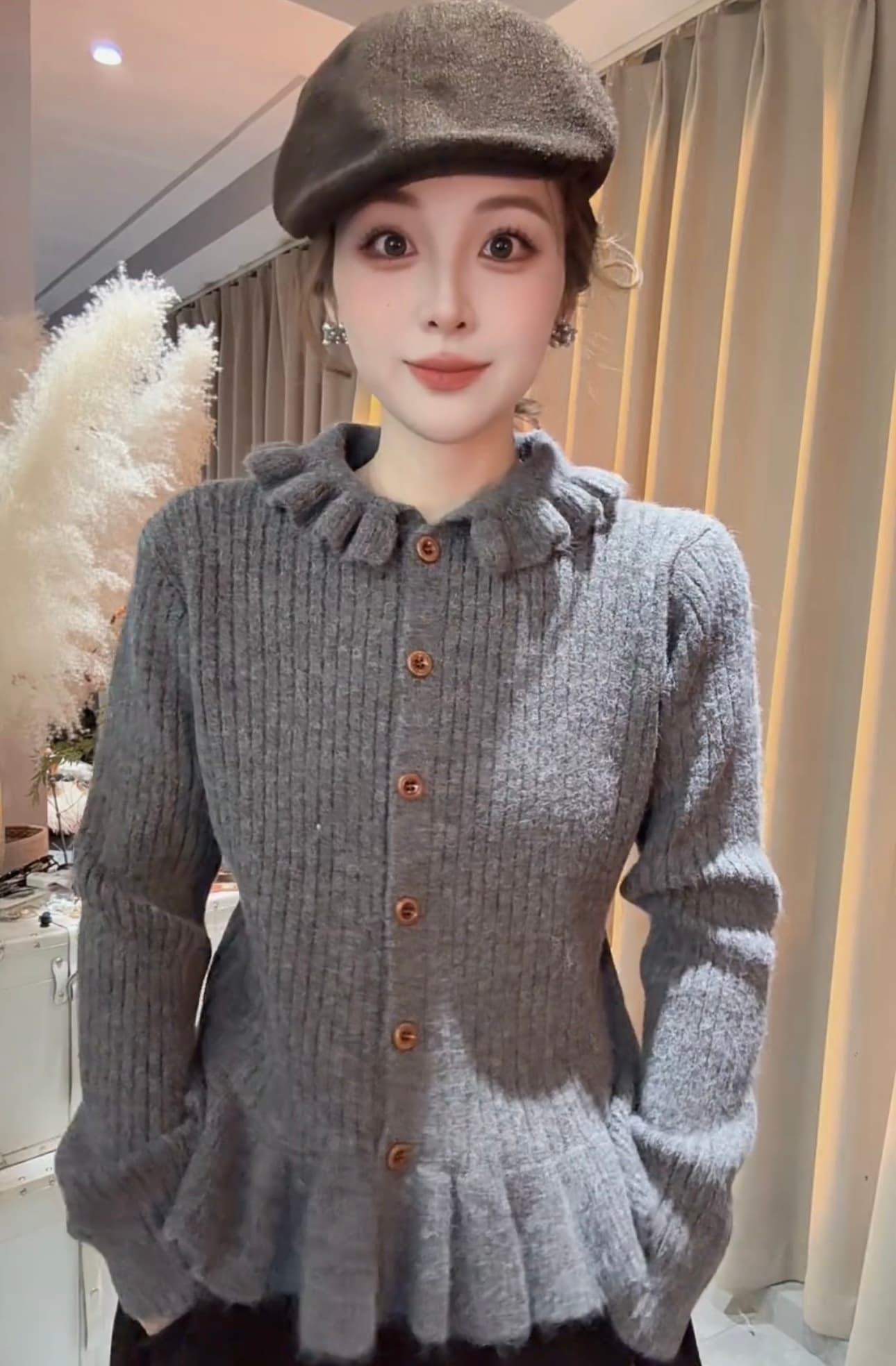 부드러운 한 부서 바람 프릴 베이비 칼라 스웨터 여자 가을 겨울 새로운 패션 디자인 센스 외국 가스 연령 감소 작은 셔츠 트렌디 상세 이미지 2