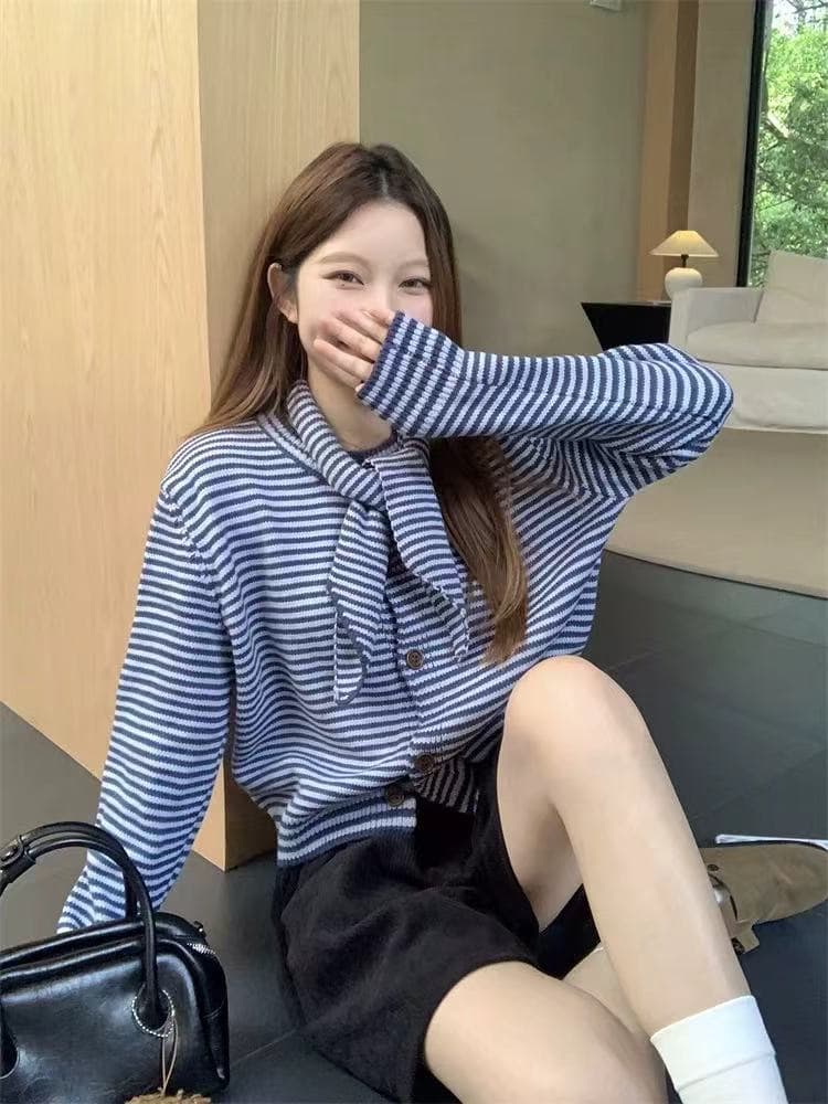 letm 색상 통제 ~ 중 가을 레트로 색상 포인트 스트라이프 배색 코디 니트 스웨터 여자 오픈 가디건 캐주얼