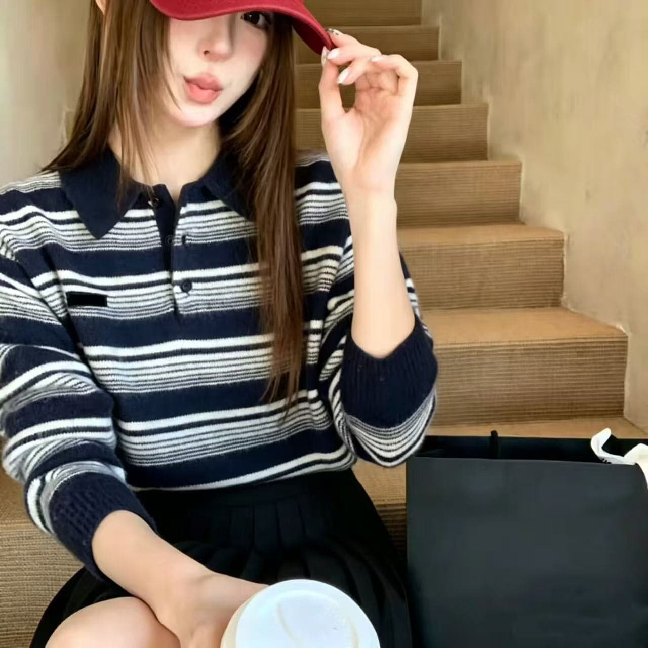 2026 가을 겨울 새로운 알파벳 로고 자수 배색 스트라이프 POLO 칼라 긴팔 니트 스웨터 스웨터 상세 이미지 1