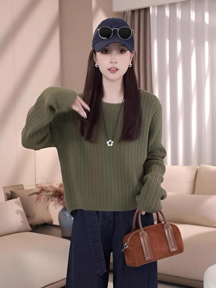 한 부서 레트로 녹색 라운드 넥 풀오버 스웨터 여자 가을 디자인 센스 이후 트임 루즈핏 긴팔 니트 스웨터 맨위