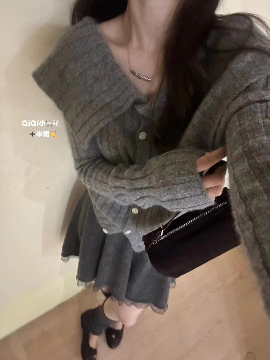 어린 양 낙타 코라 어깨 빅 칼라 2026 가을 겨울 새로운 한국 스타일 오프숄더 니트 스웨터 여성 스웨터 만나는 맨위 상세 이미지 9