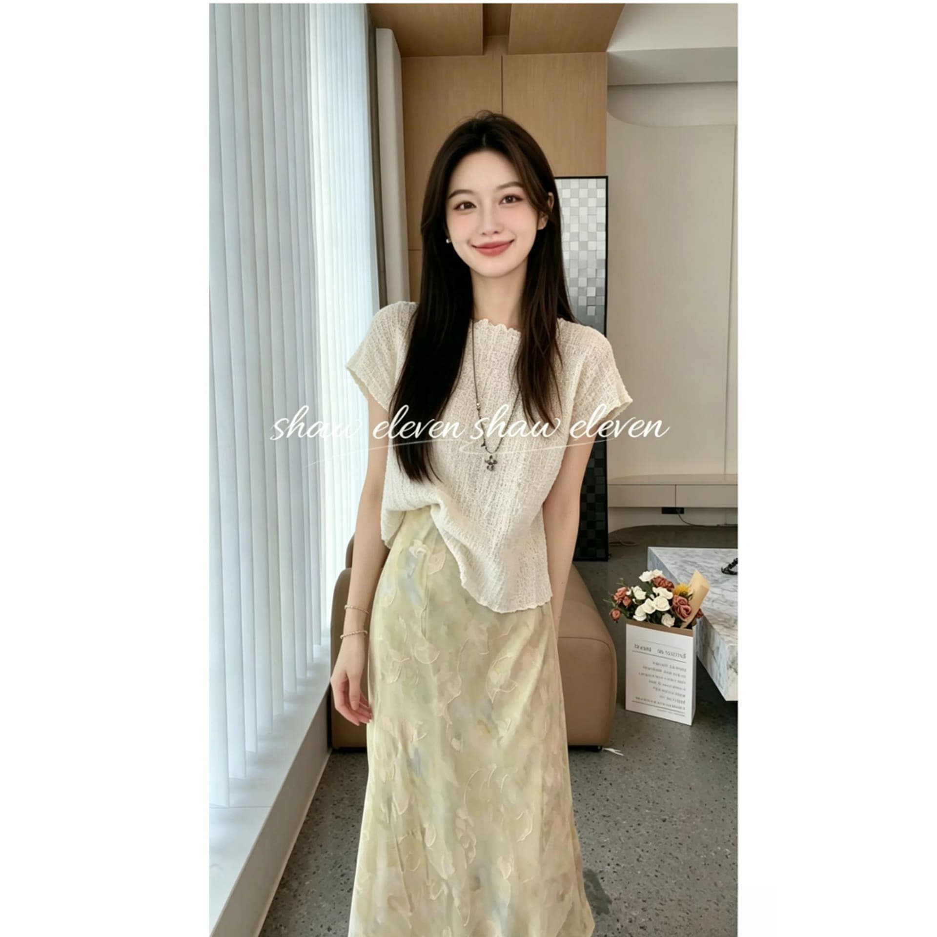 여름 부드러운 부서 착용 가져 가라. 전체 집합 2026 새로운 프릴 디자인 반팔 맨위 슬림해 보이는 반신 치마 세트 이미지 6