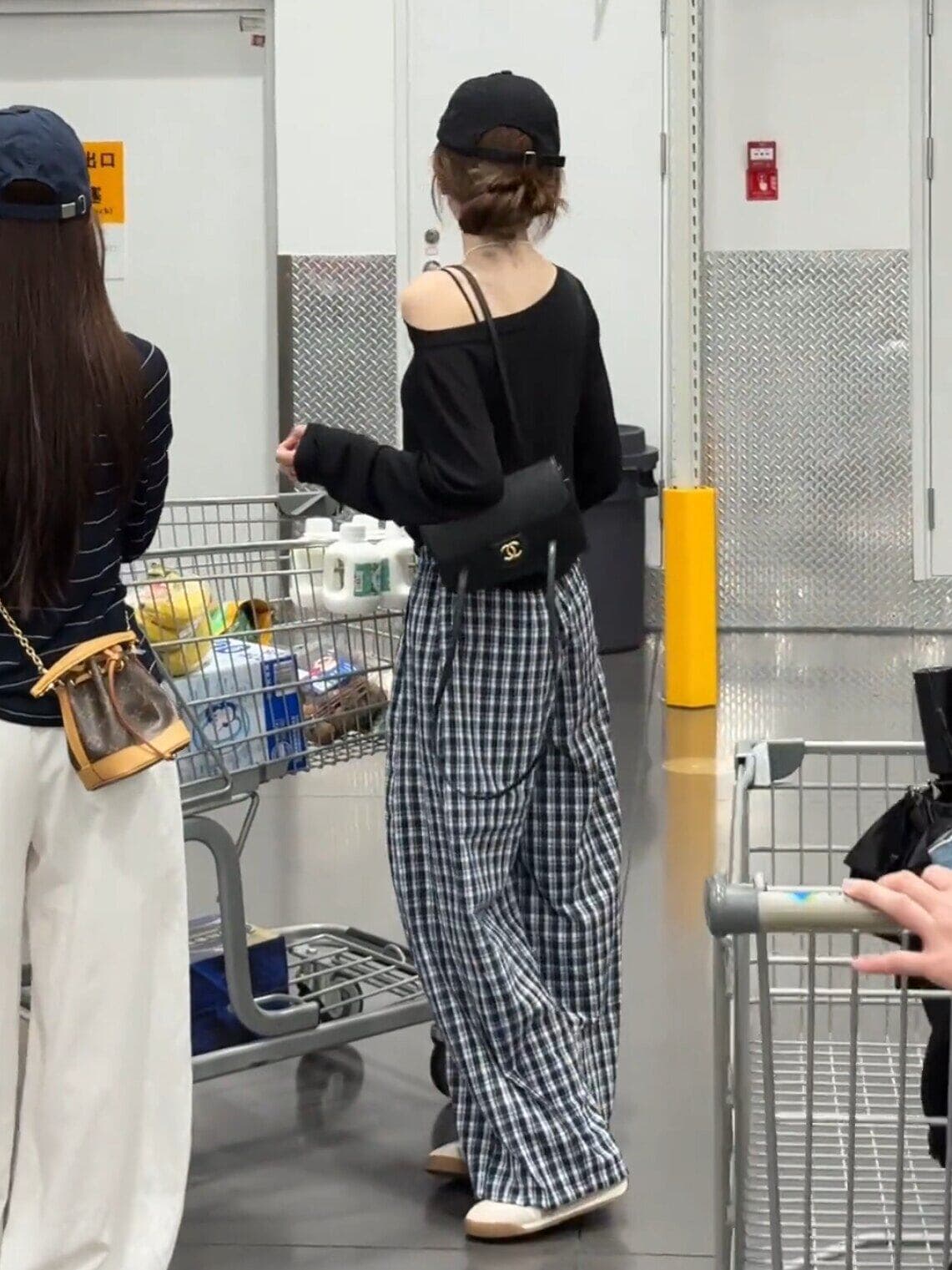 한 부서 체크무늬 얇은 스타일 스트레이트 와이드 레깅스 바지 2026 여름 새로운 하이웨이스트 루즈핏 슬림해 보이는 다용도 캐주얼 긴 바지 상세 이미지 8