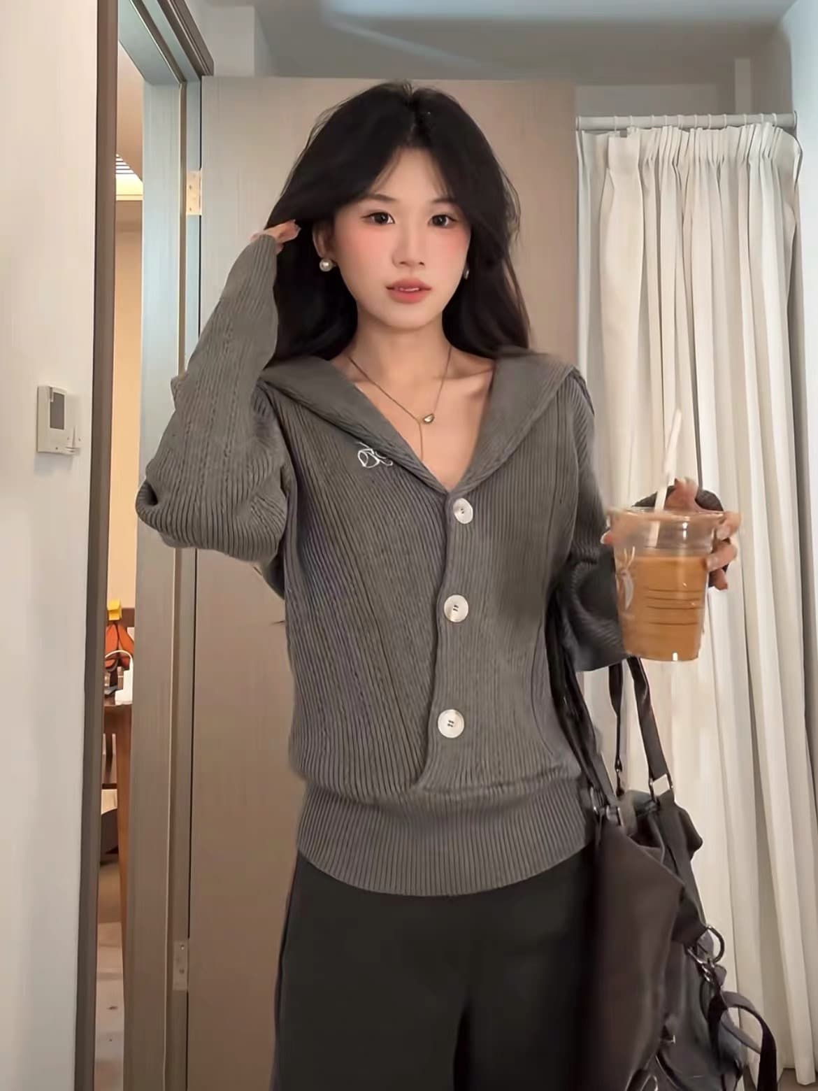이른 가을 여성 의류 2026 새로운 이른 가을 착용 가져 가라. 쇼트 스타일 니트 오픈 가디건 여성 코트 가을 작은 키 니트 스웨터 맨위 이미지 3