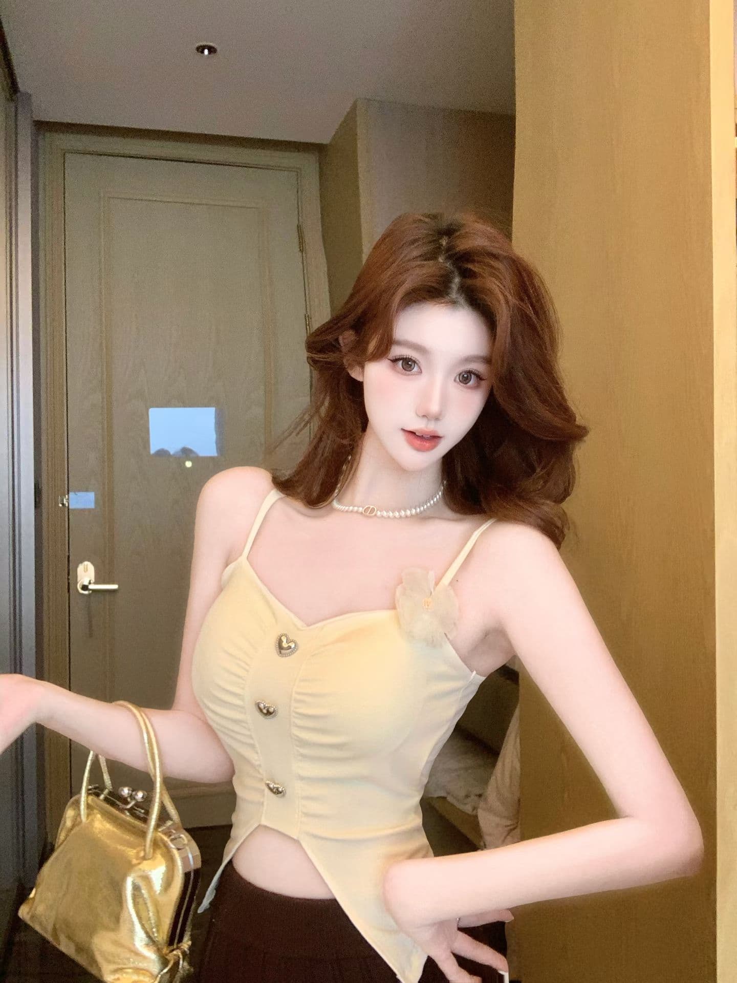 봄 새로운 달콤한 매운맛 바람 3 차원 꽃 캐미솔 몸매 가꾸기 슬림해 보이는 여성 고정 벨트 가슴 패드 의류 상세 이미지 26