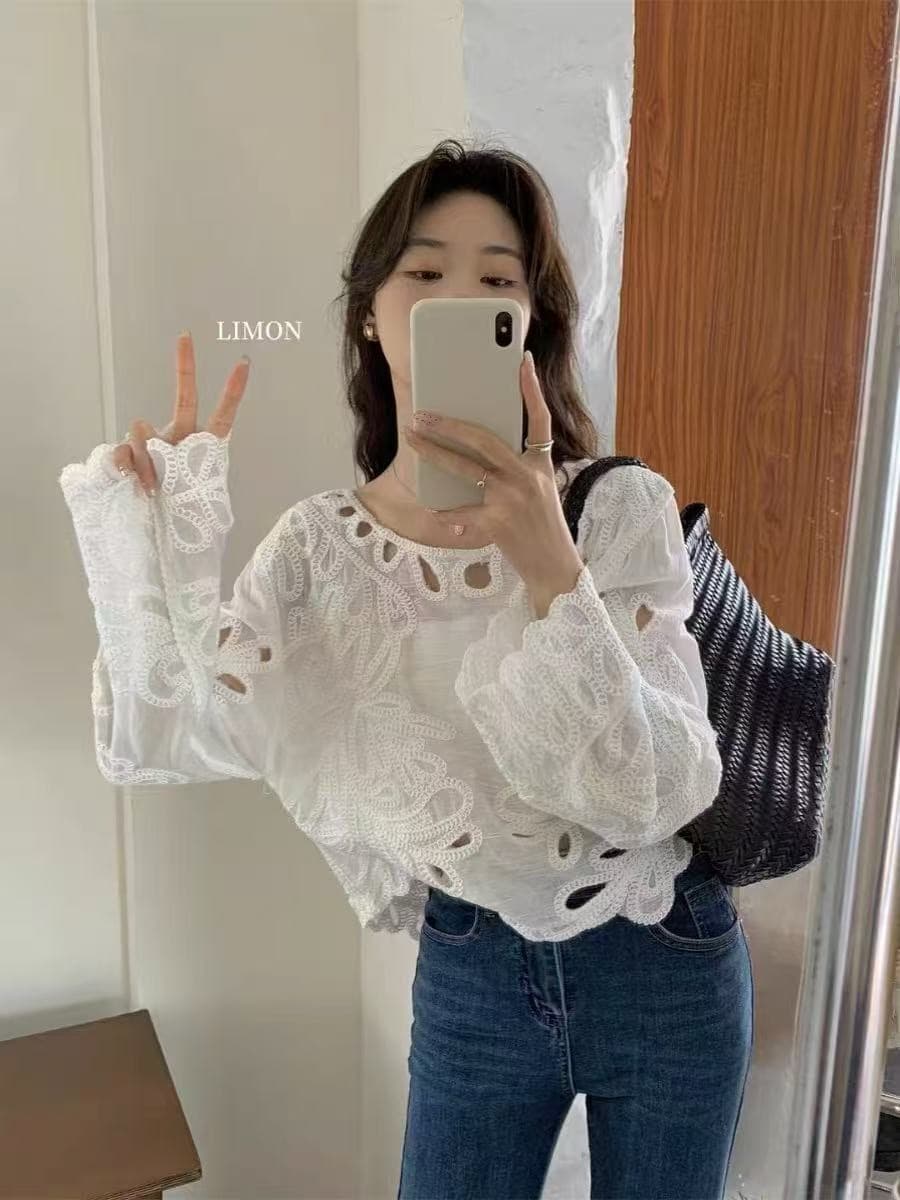 한국 동대문 고급 센스 홀로우 아웃 자수 긴팔 셔츠 다용도 홀로우 아웃 레이스 쉬폰 블라우스 상세 이미지 7