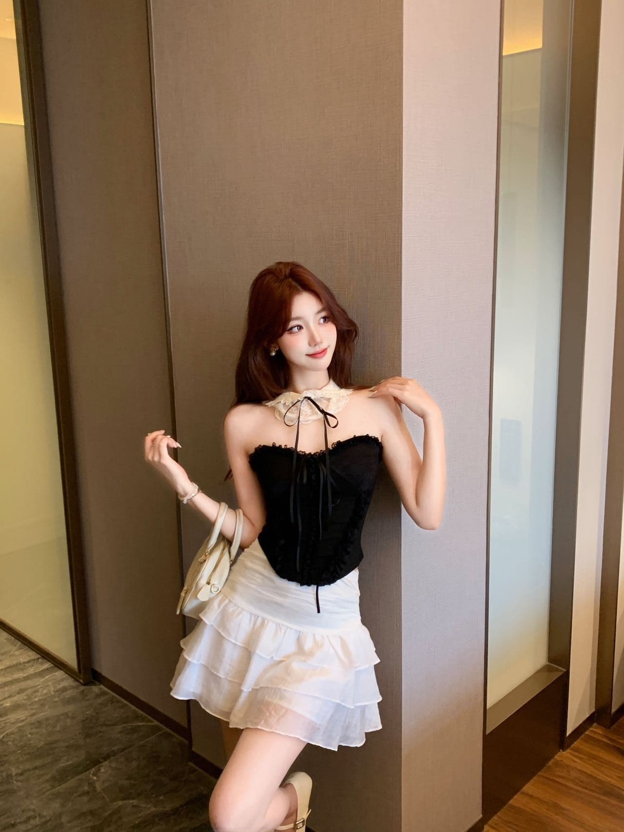 달콤함 프랑스식 순수한 욕망 바람 레이스 행침 목 조끼 여성 벨트 가슴 패드 인사이드 가져 가라. 명문 여성 천 골드 센스 민소매 튜브탑 맨위 상세 이미지 16