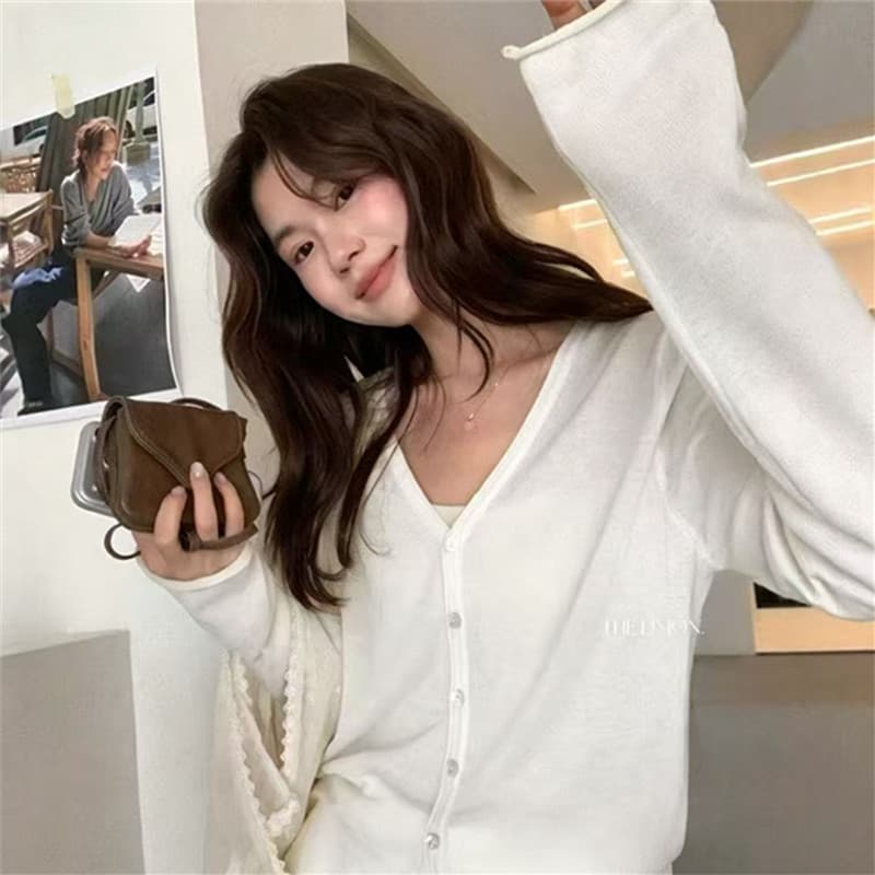 도파민 핑크색 얼음 실크 아마 V넥 니트 오픈 가디건 여성 여름 얇은 스타일 자외선 차단 블라우스 슬립 외부 잡아라. 의류 상세 이미지 2