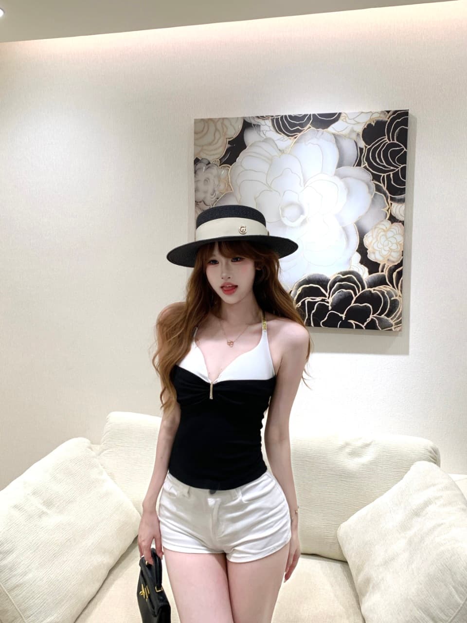 2026 여름 배색 페이크 레이어드 디자인 센스 행침 목 캐미솔 몸매 가꾸기 슬림해 보이는 슈퍼 잘 생긴 맨위 여성 상세 이미지 13