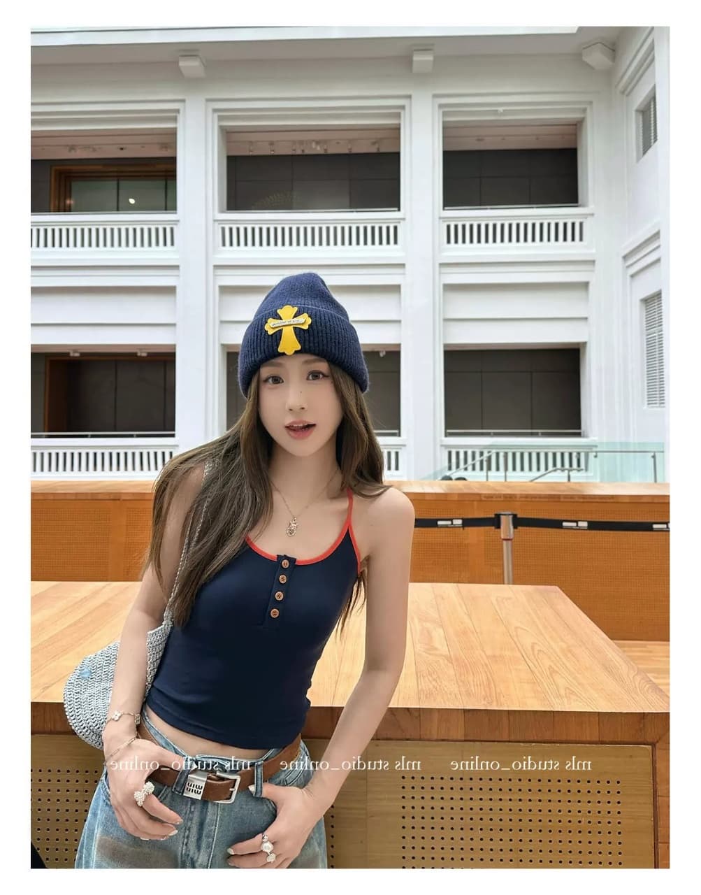 한국 chic 아름다움 라드. 핫걸 u 칼라 행침 목 단추 조끼 백리스 단어 아름다움 뒤로 몸매 가꾸기 쇼트 스타일 민소매 여성 상세 이미지 27