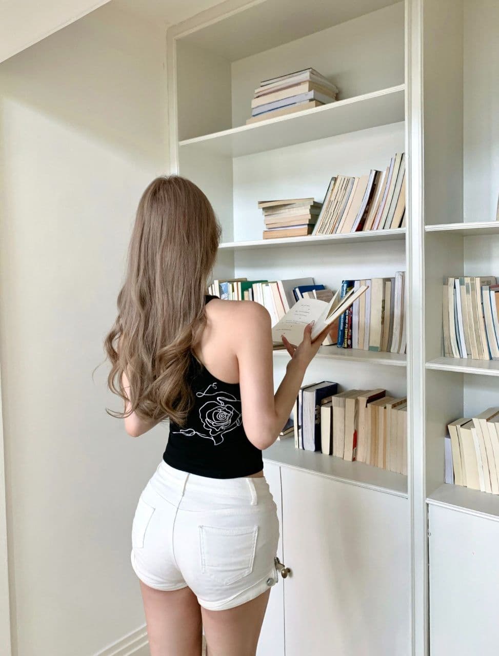 여름 새로운 캐주얼 몸매 가꾸기 슬림해 보이는 다용도 무거운 작업 장미 자수 조끼 벨트 가슴 패드 상세 이미지 25