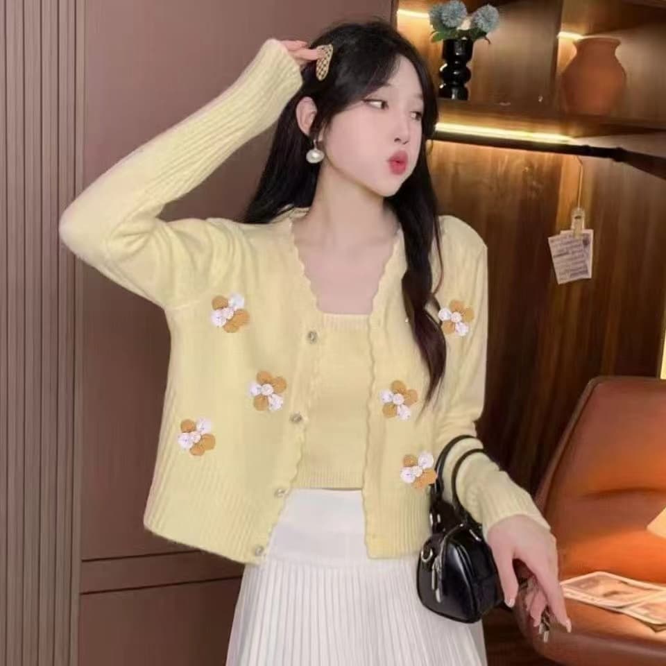 느긋한 부드러운 바람 부드러운 찹쌀 황색 스웨터 여자 조기 봄 싱글 줄 버튼 꽃 자수 니트 오픈 가디건 투피스 세트